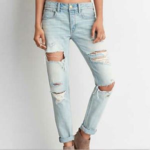 American Eagle Tomgirl boyfriend jeans